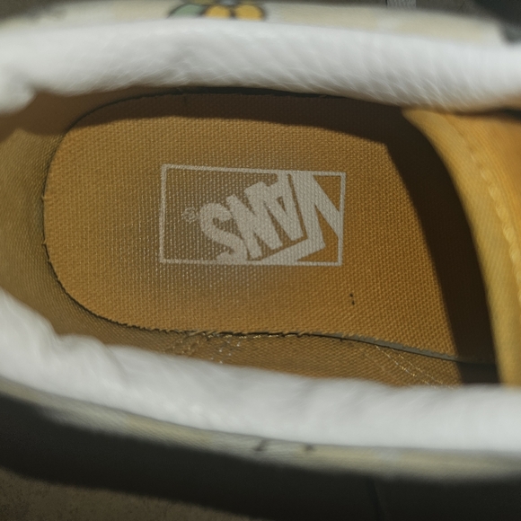 Women's Vans Size 9.5 Floral Suede Mustard Color - Picture 7 of 12